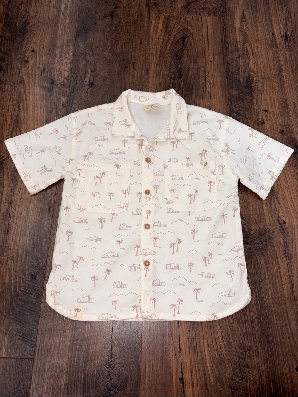 NWOT Cream Short Sleeve Shirt with Palm & Bungalow Print